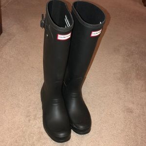 Authentic Hunter Rain Boots with Box!!!!